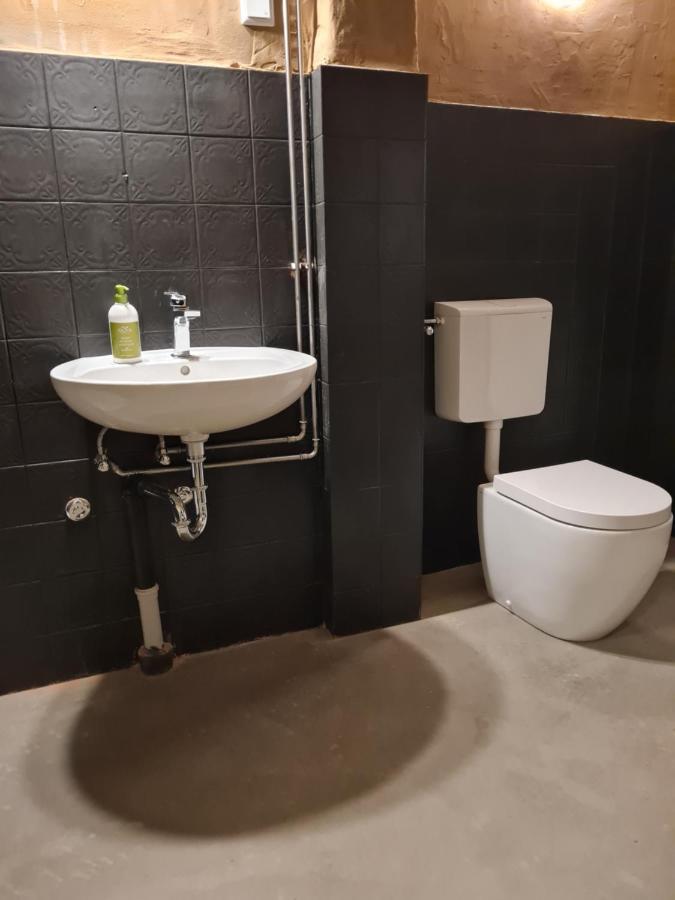 Kleines Fachwerkhaus Im Herzen Von Lemgo Fur Individualisten Bagian luar foto