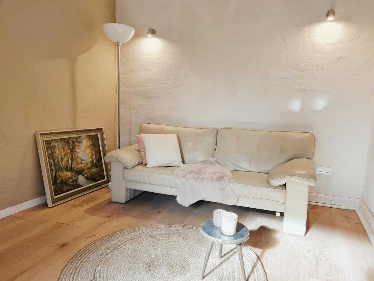 Kleines Fachwerkhaus Im Herzen Von Lemgo Fur Individualisten Bagian luar foto